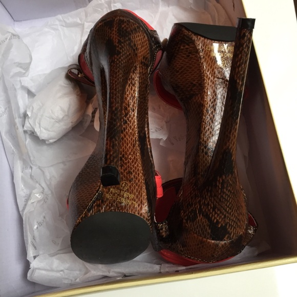 Brown& red stillettos - Picture 3 of 3